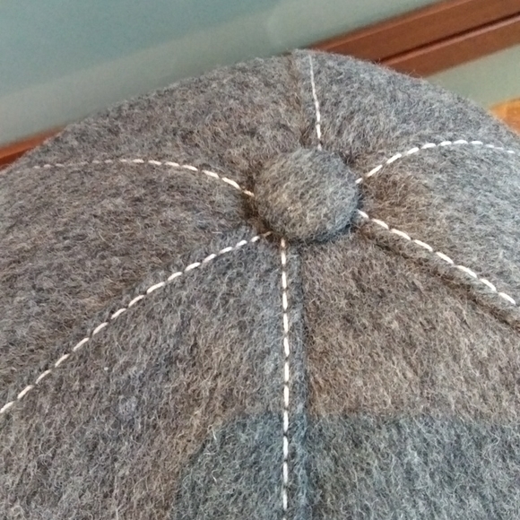 Gucci Wool Baseball Cap Authentic - Picture 3 of 12